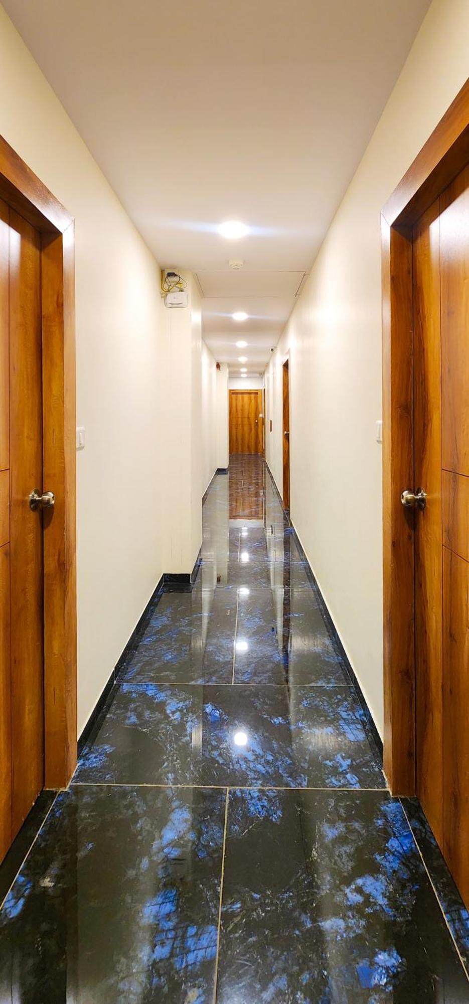 Hotel Nova Blue Ahmedabad Exterior foto